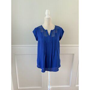 Daniel Rainn Cobalt Blue Blouse With Embroidered Detail Short Sleeves Pleated Fr
